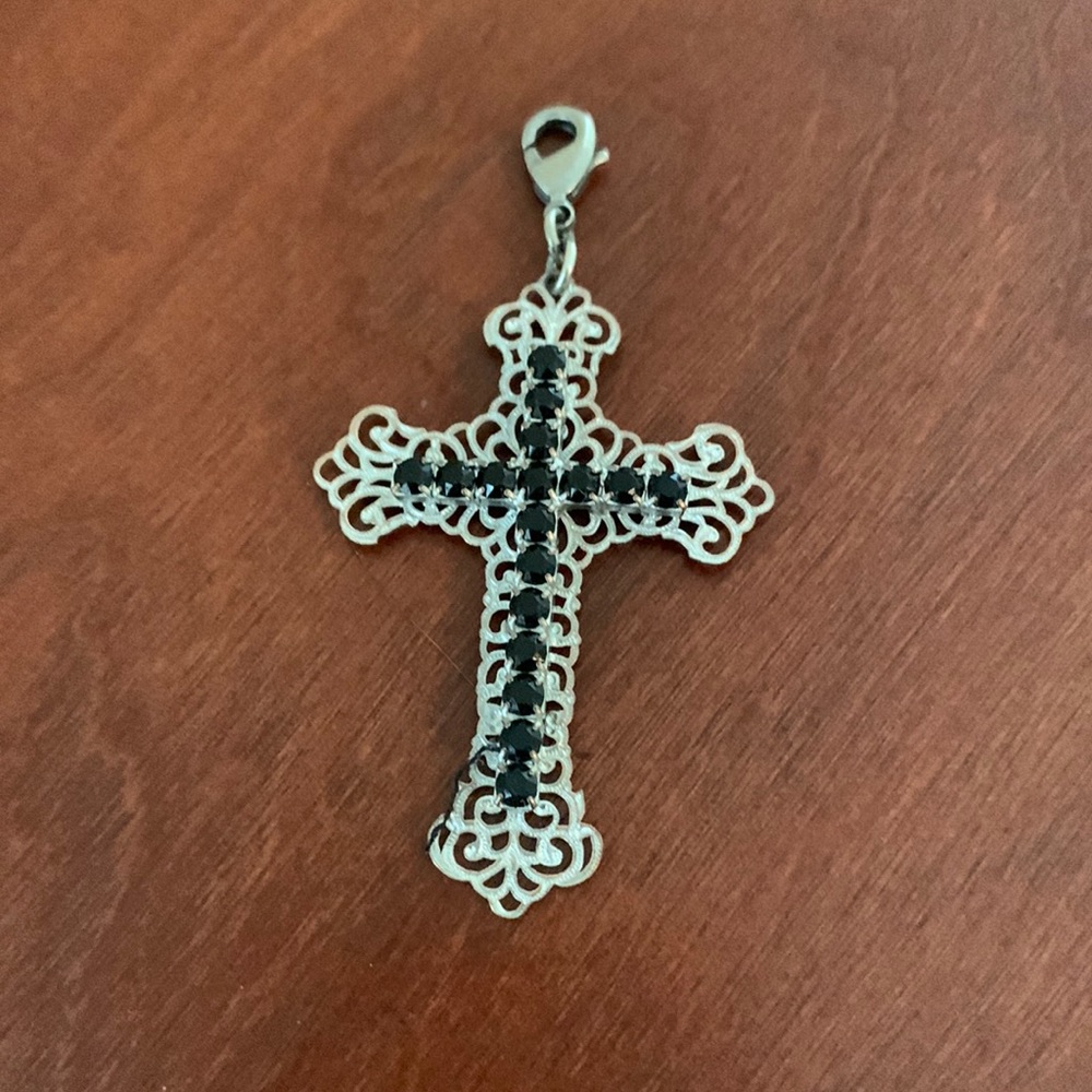 Sabika black stone cross clip on pendant